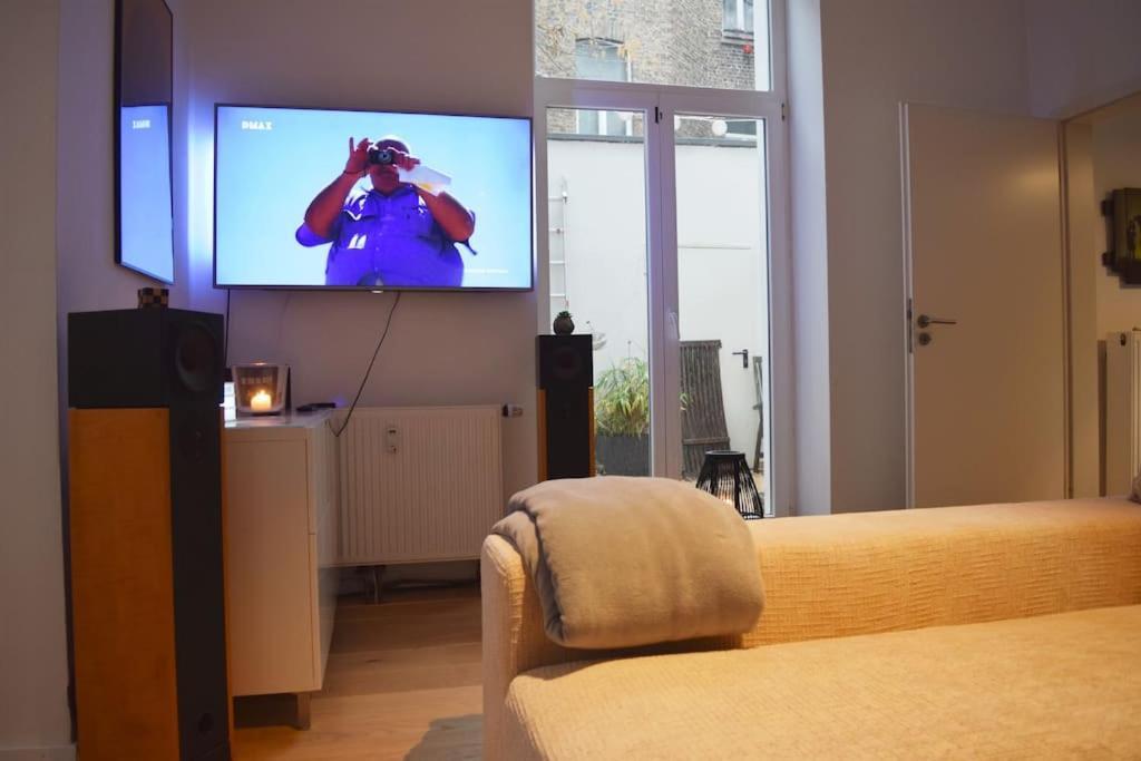 Appartement Hochwertige 4-zimmer-wohnung In Koln-sulz *