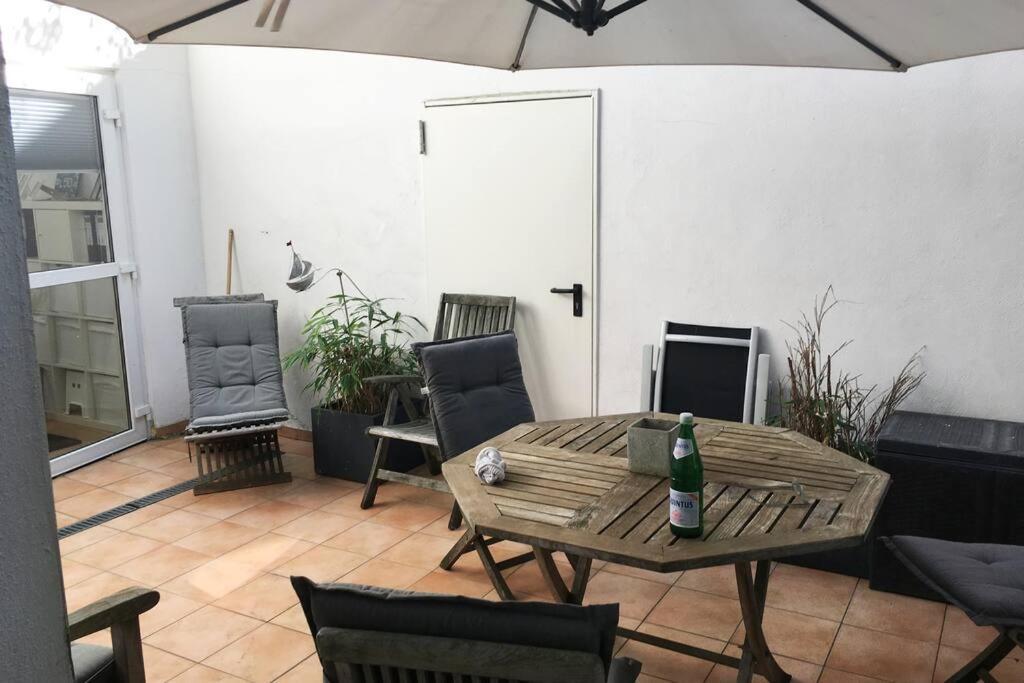 Appartement Hochwertige 4-zimmer-wohnung In Koln-sulz